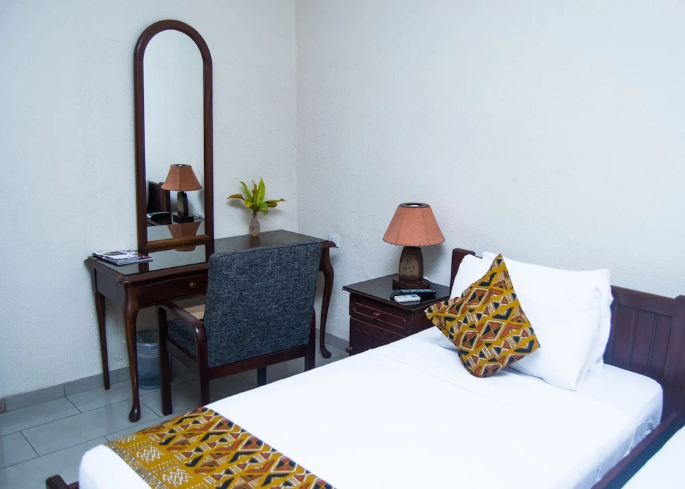 Coconut Grove Regency Hotel - Chambres