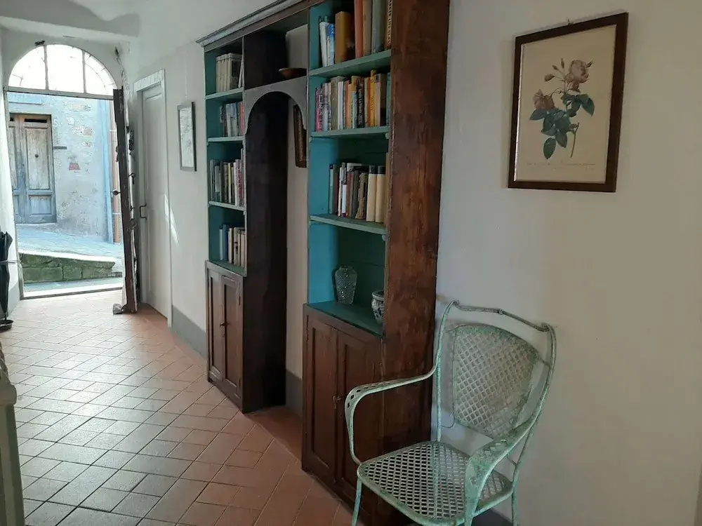 Tuscan Hilltop Getaway