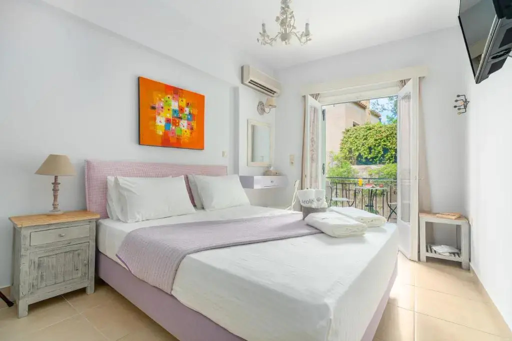 Standard Double room with garden view (full double bed)