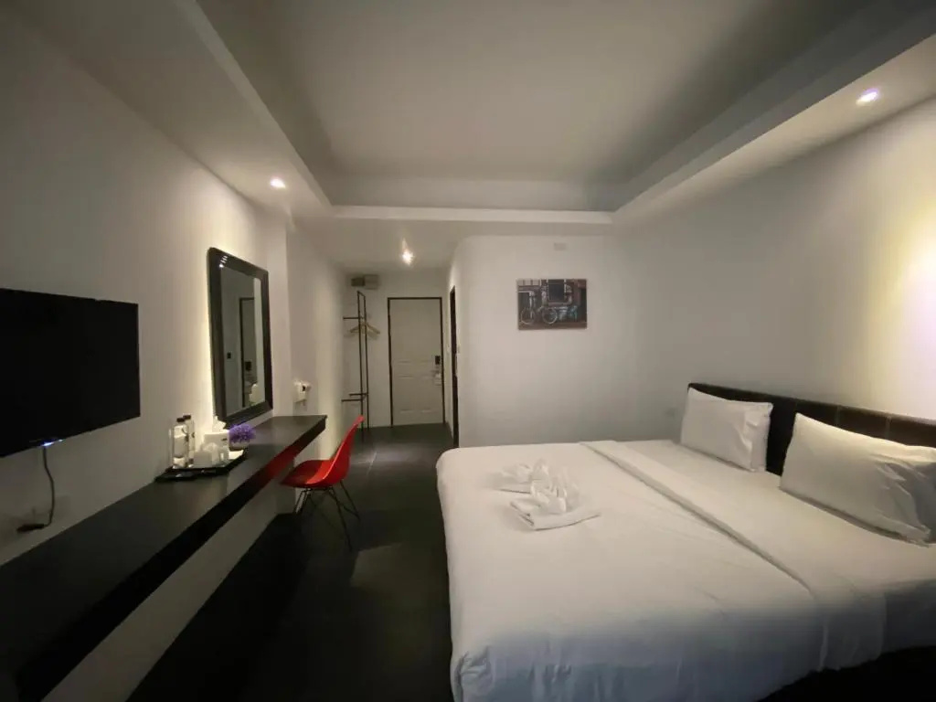 Standard Double room (full double bed)