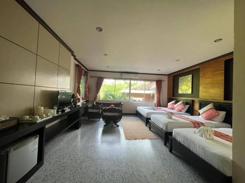 Семейный номер Standard в Lotus Paradise Resort