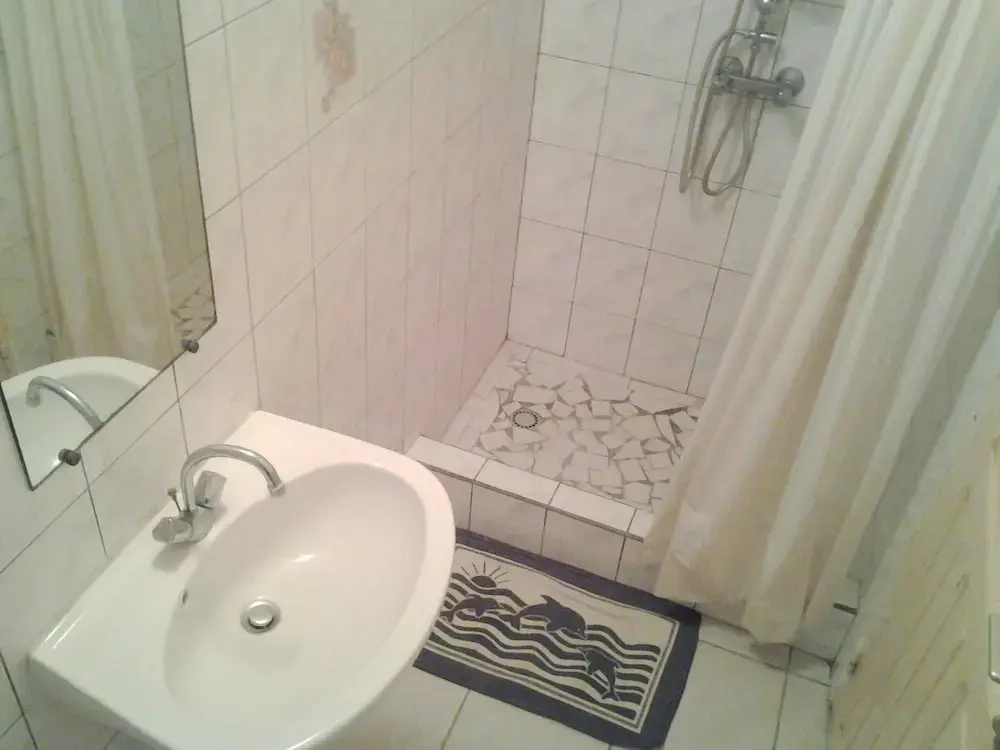 Afficher la photo 7 — Apartment with One Bedroom in Le Moule, with Enclosed Garden And Wifi - 3 Km From the Beach