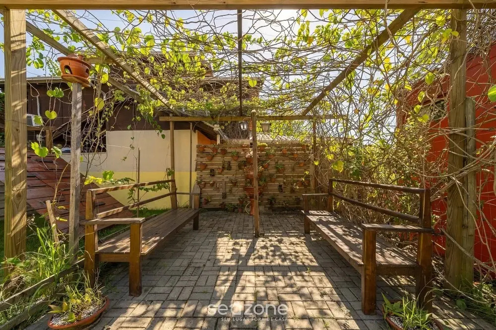 5BR House w/ Pool Near Beto Carrero SC Jrs0045