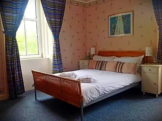 Standard Double room with sea view (full double bed)