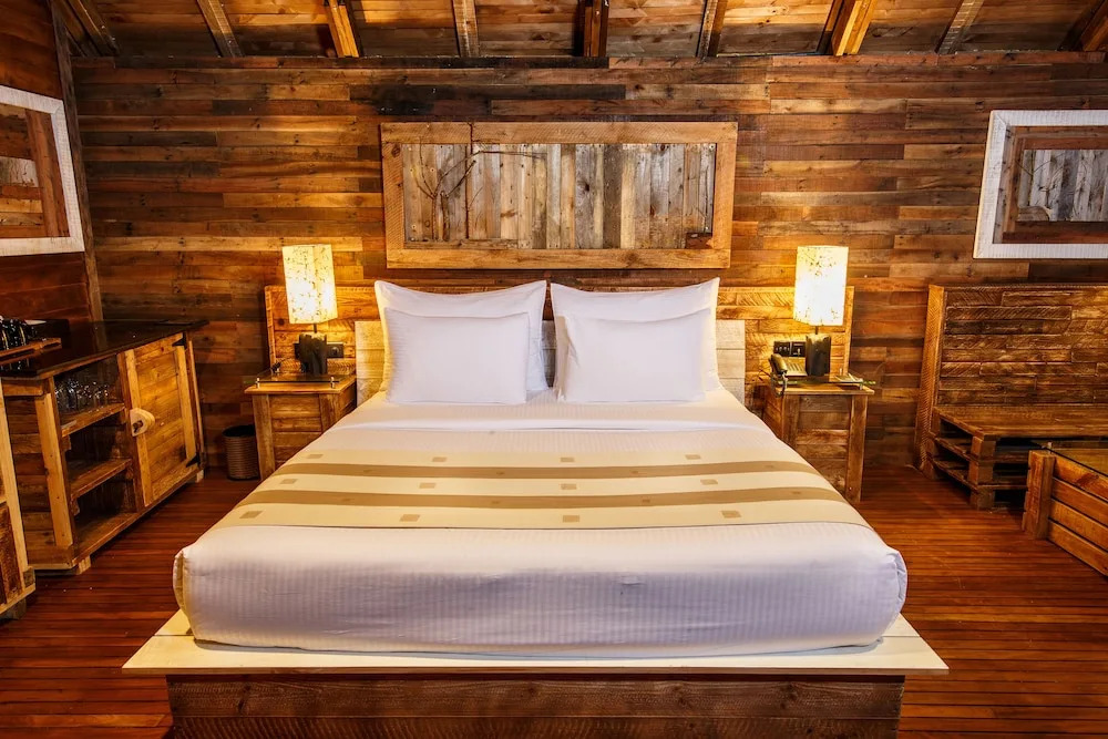 Aliya Resort And Spa