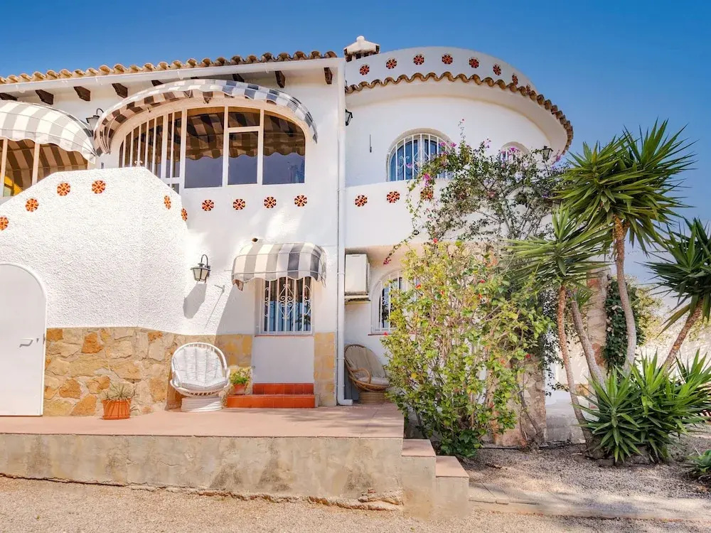 Beautiful Villa on 2 Levels With Private Swimming Pool Near Benissa