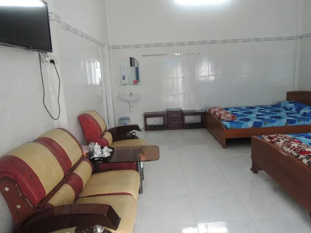 Anh Duc Hotel