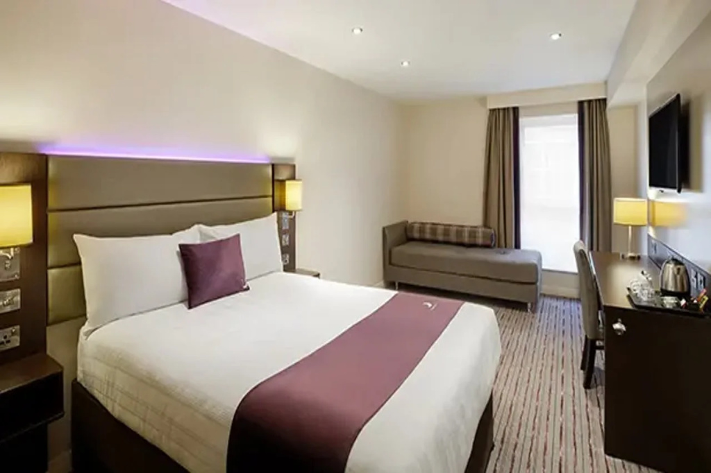 Premier Inn London Greenford — фото
