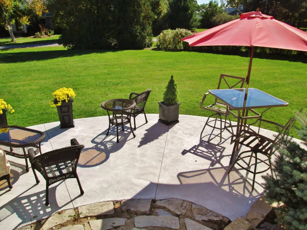 All Suites Whitney Manor