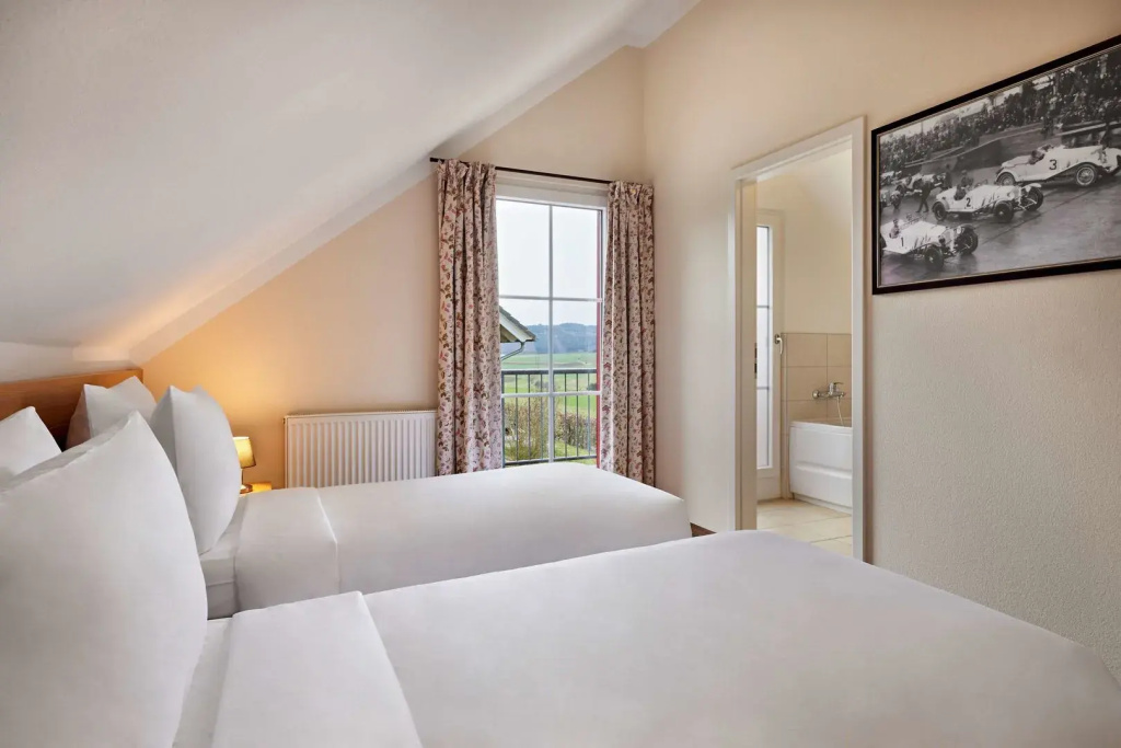 Balcony & Terrace