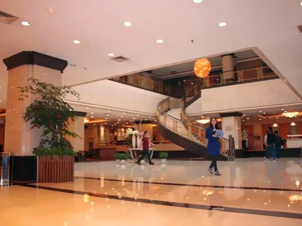 Longyou International Hotel - Général