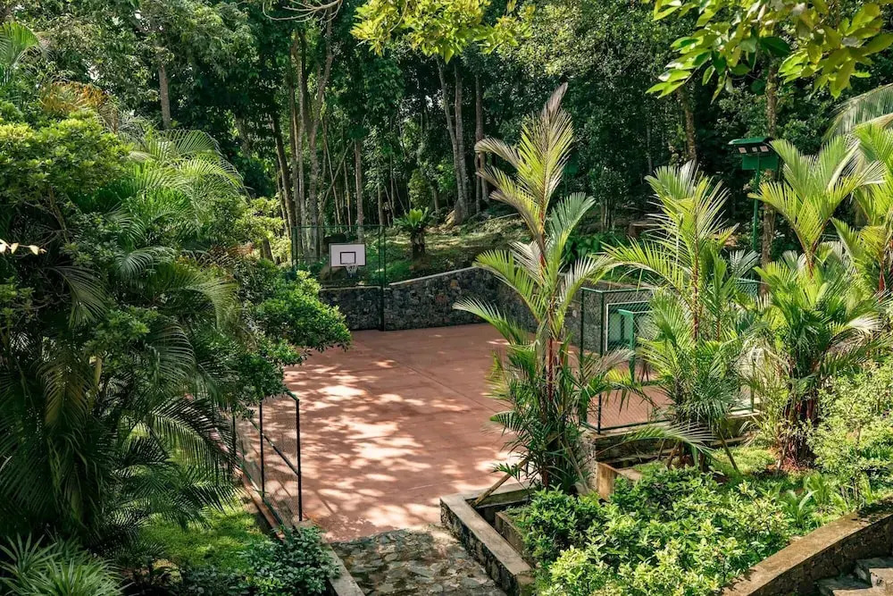 Luxurious 07 Bedroom Hilltop Villa With Private Gym
