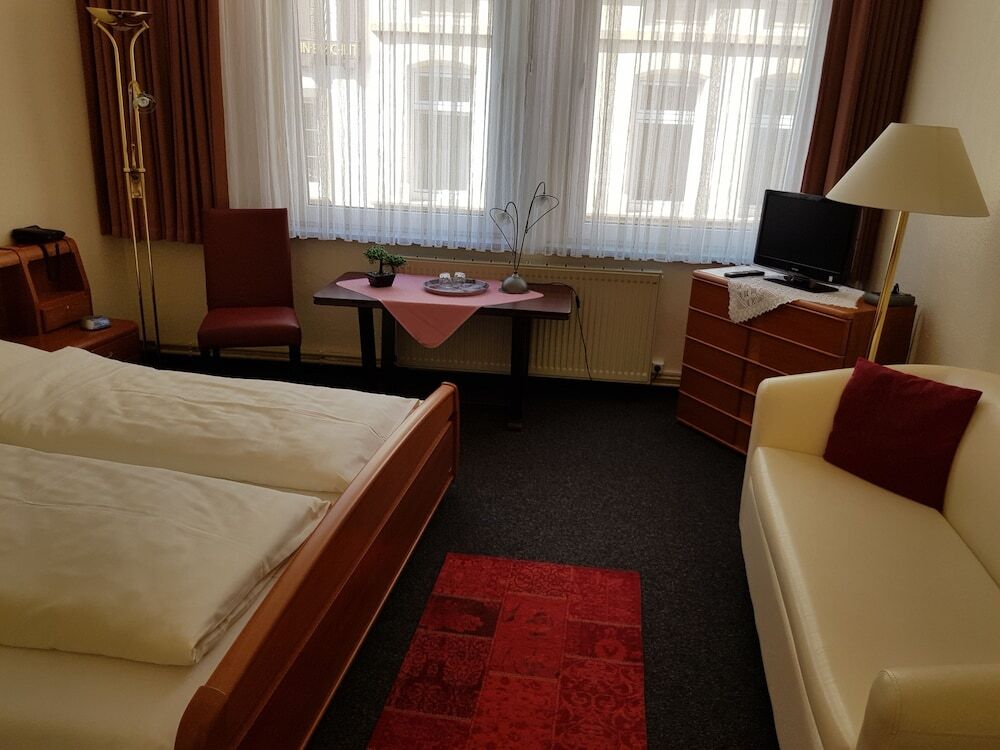 City Hotel Garni