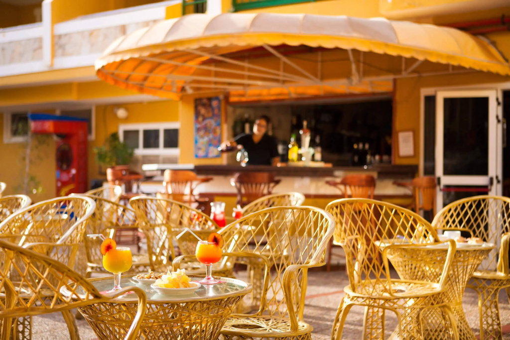 Caleta Garden - Général