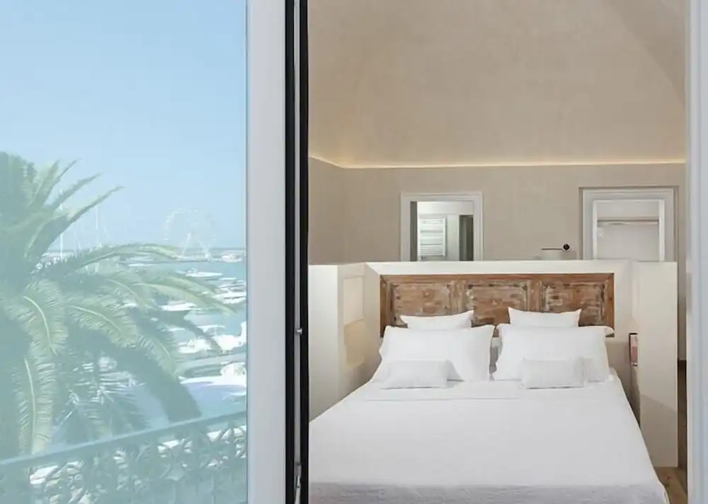 Executive room
