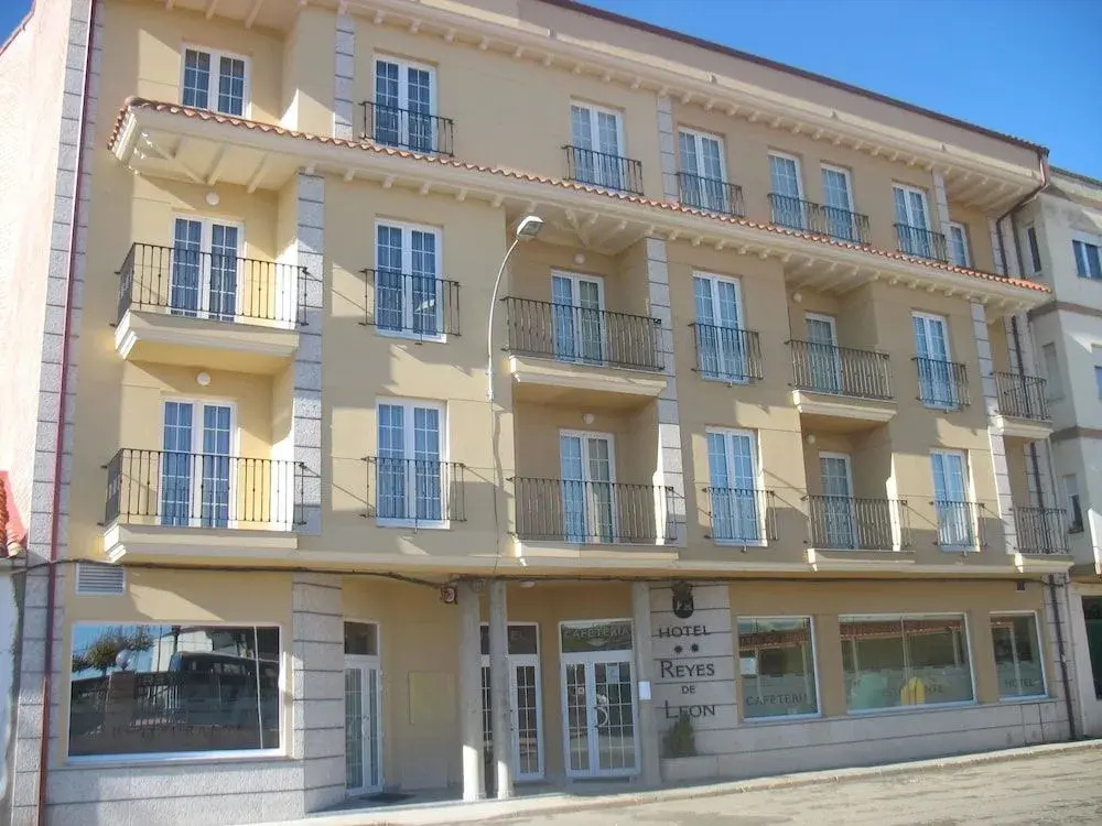 Hotel Reyes de León