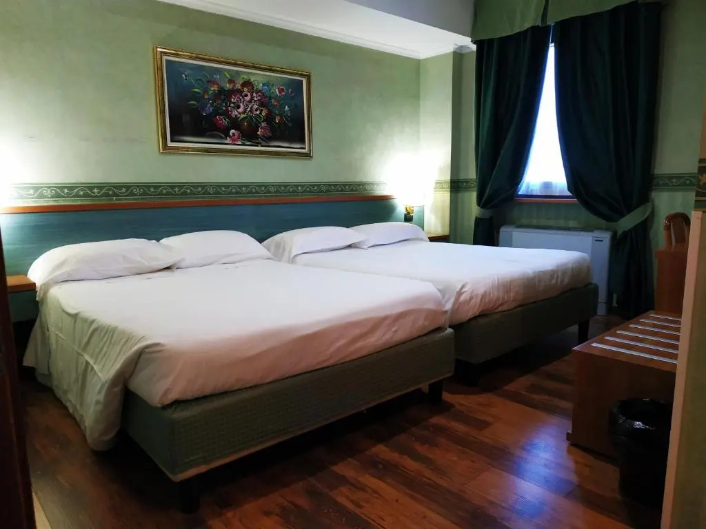 Classic Quadruple room
