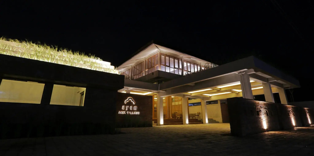 Ayom Java Village