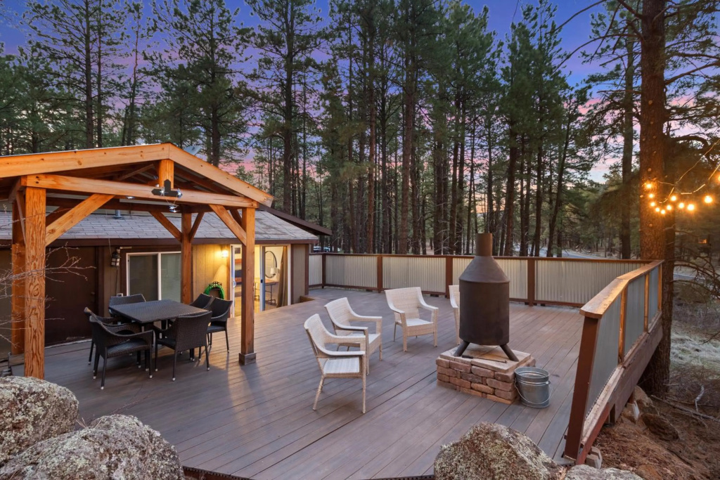 cozy cottage on hidden hollow