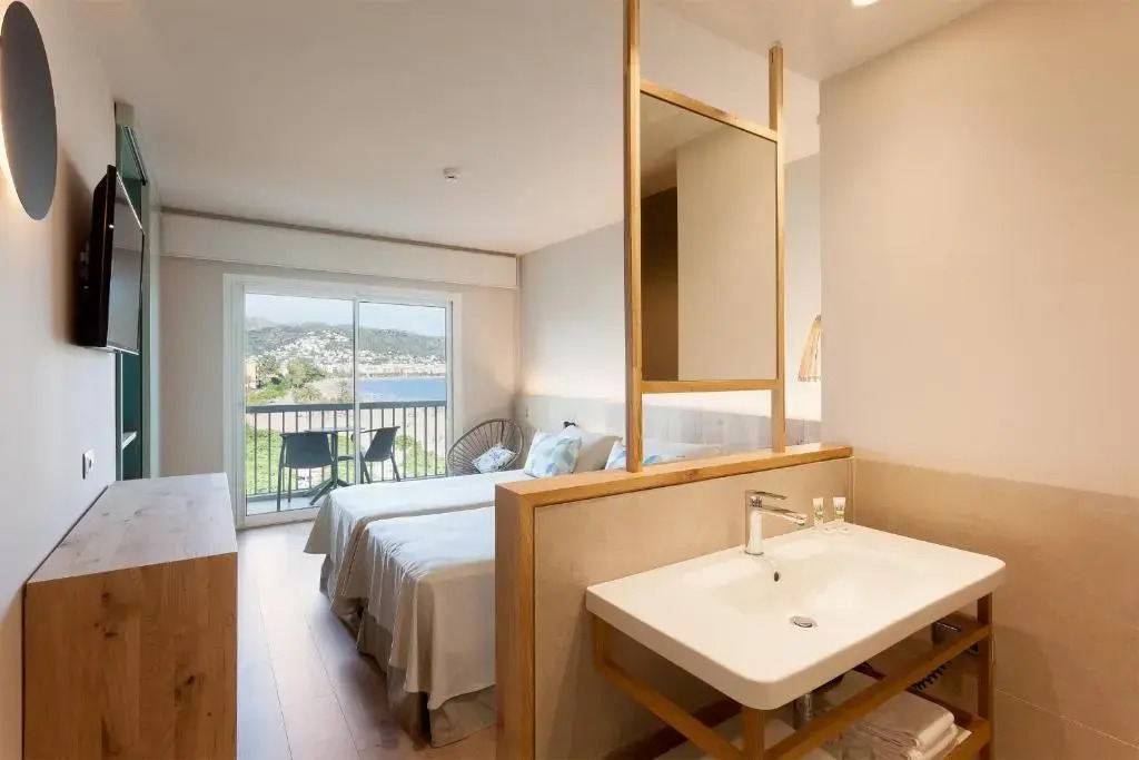 Hotel Marítim by null