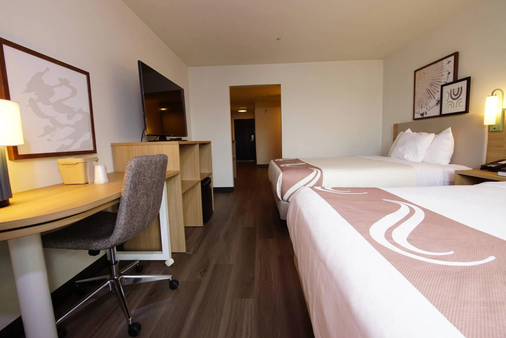 Quadruple Suite