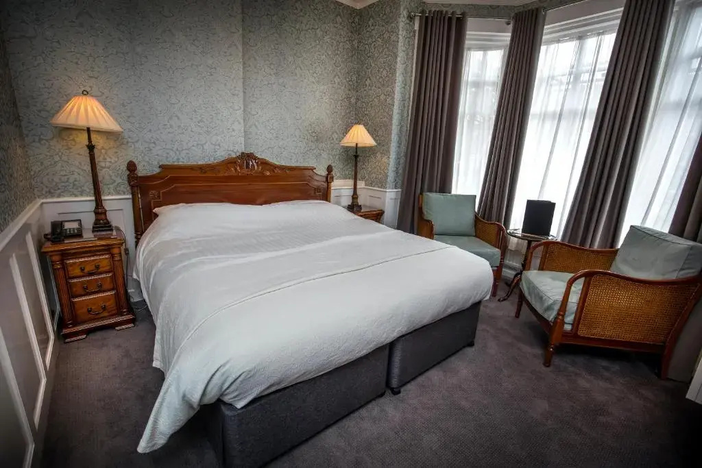 Superior Double room (full double bed)