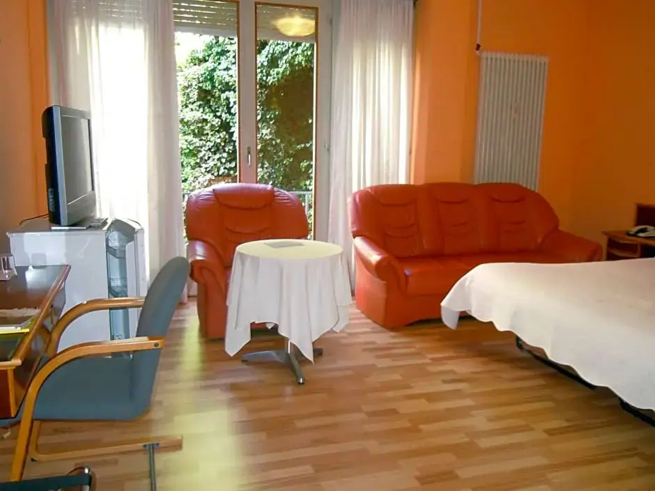 Hotel Nassa Garni - Chambres