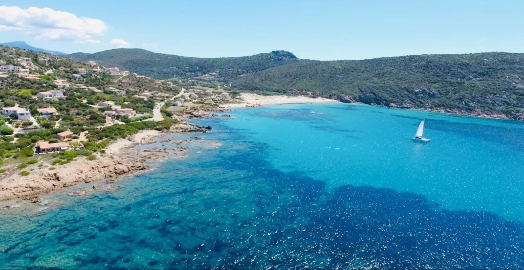 Beach & Waterfront