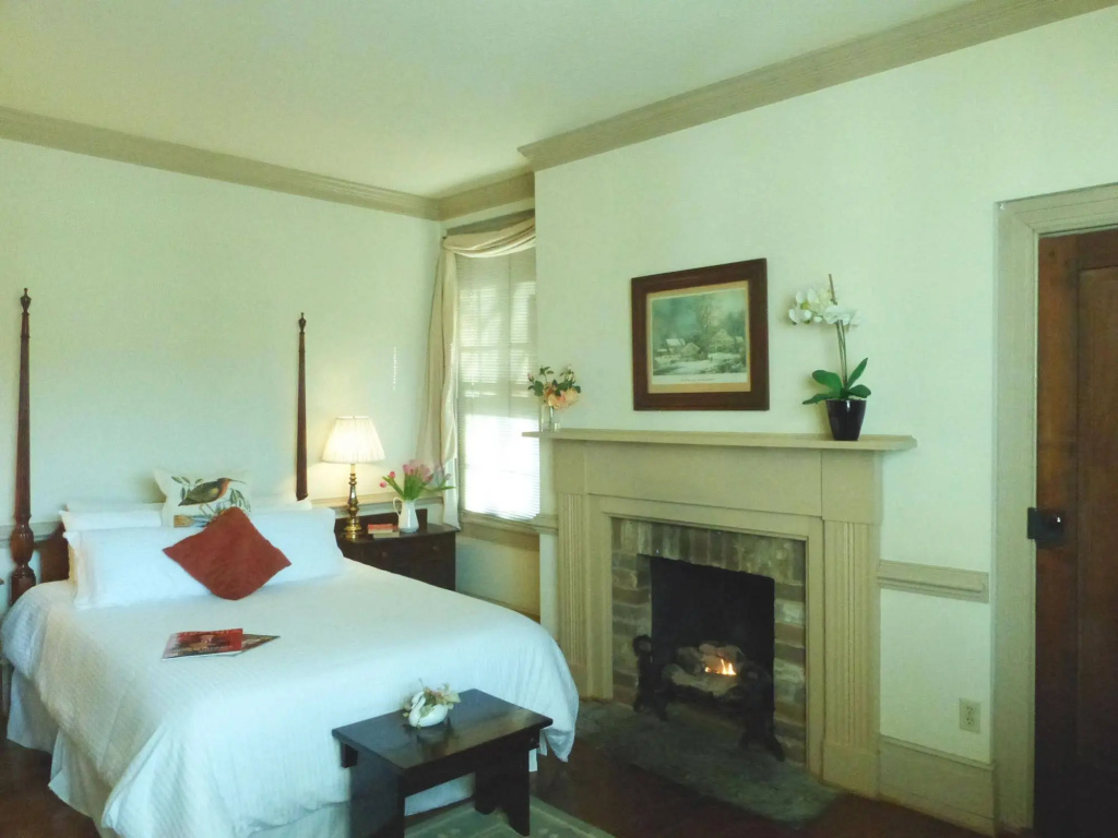 Maple Hall Inn & Restaurant 1850 - Général