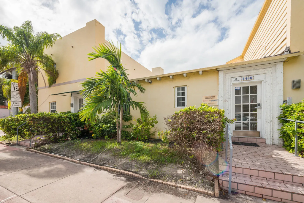 Hispaniola Apartments Part of the Oasis Casita Collection