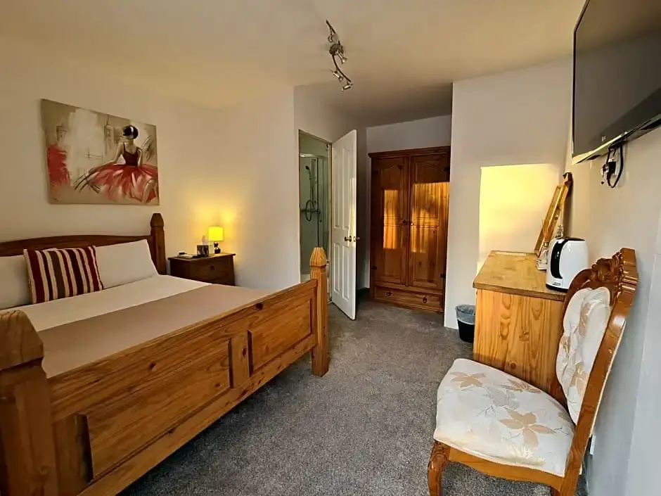 Standard room with courtyard view
