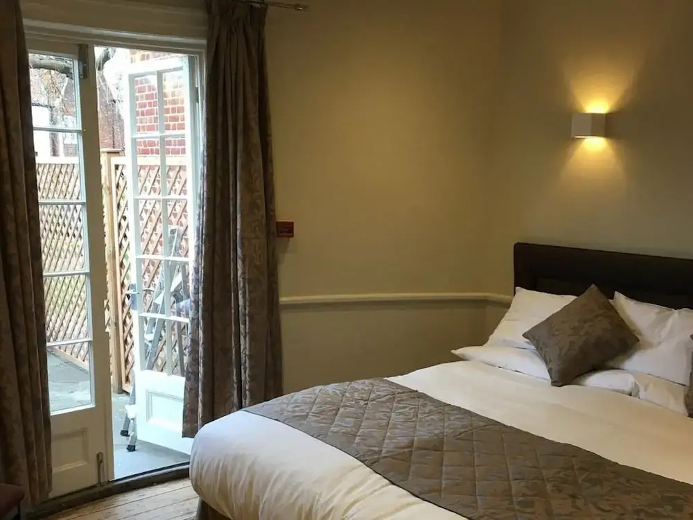 Hotel photo 2