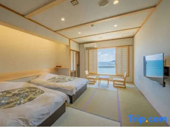Standard Single room with ocean view (single bed)