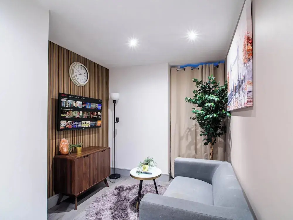 Bradford Bliss Apartment
