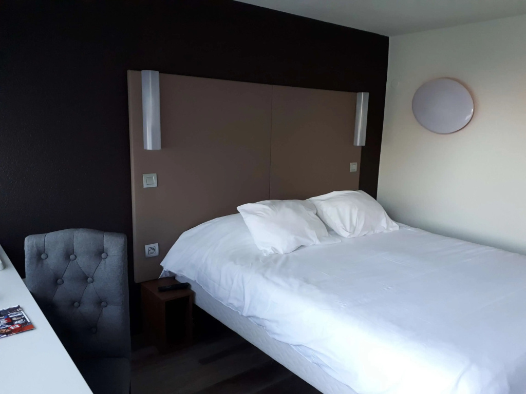 Campanile Sable Sur Sarthe - Chambres