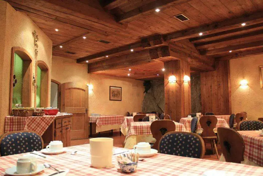 Hotel Ottoz Meublè - Général