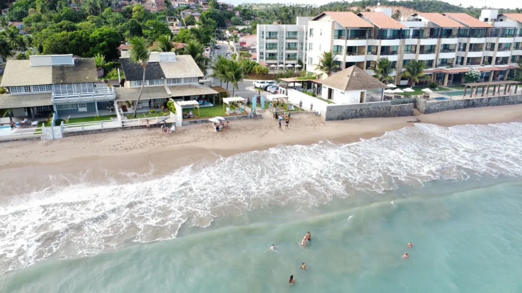 Wave Suites Hotel