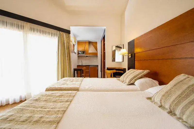 HL Miraflor Suites Hotel - Chambres