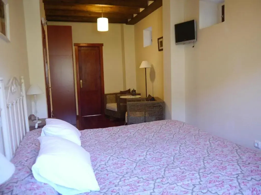 Superior Double room full double bed