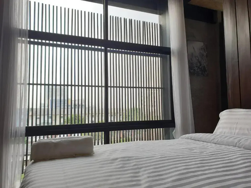 Deluxe Double room with balcony (full double bed)
