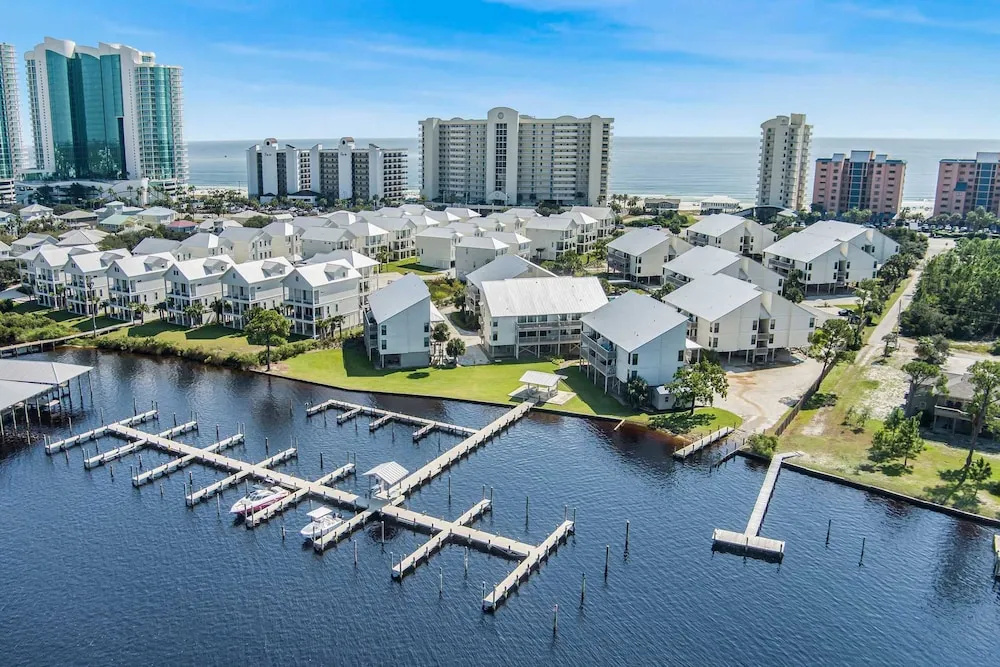 Cotton Bayou Condo Boat Slip Water Views 2 Beddrooms