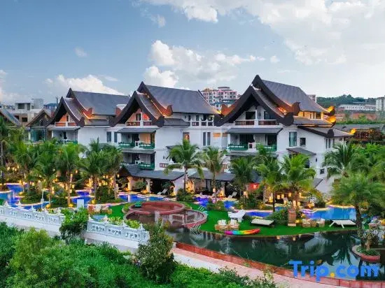 Manyin · Daoxiang · Laos · Coconut Grove Resort Villa