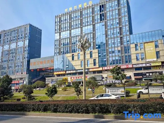 Zhonglian Wanguo Hotel (Hejiang)