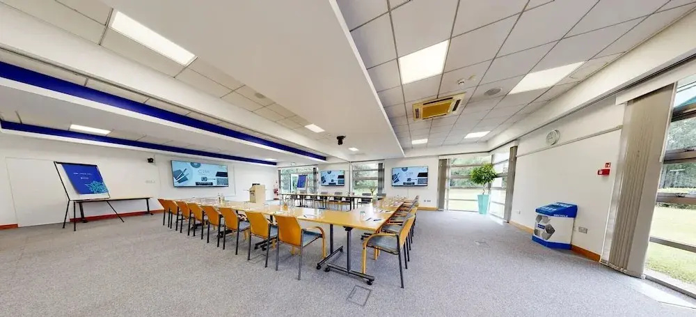 CIM Business Centre - Général