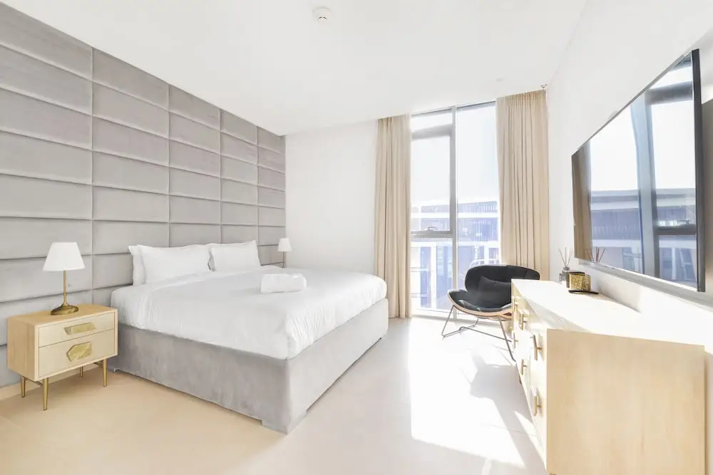 Luxury 2BR - Awesome Views - Ain Dubai — фото