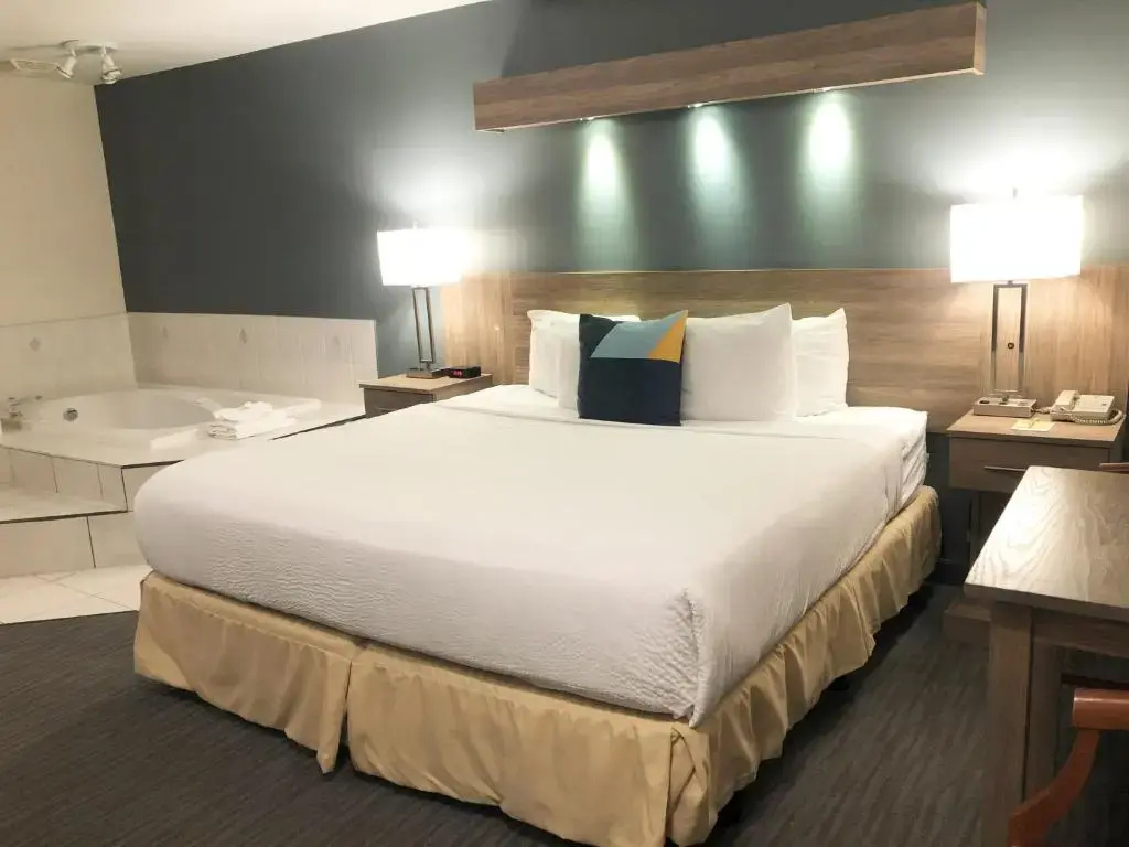 Days Inn & Suites by Wyndham Niagara Falls Centre St. By the Falls - Chambres