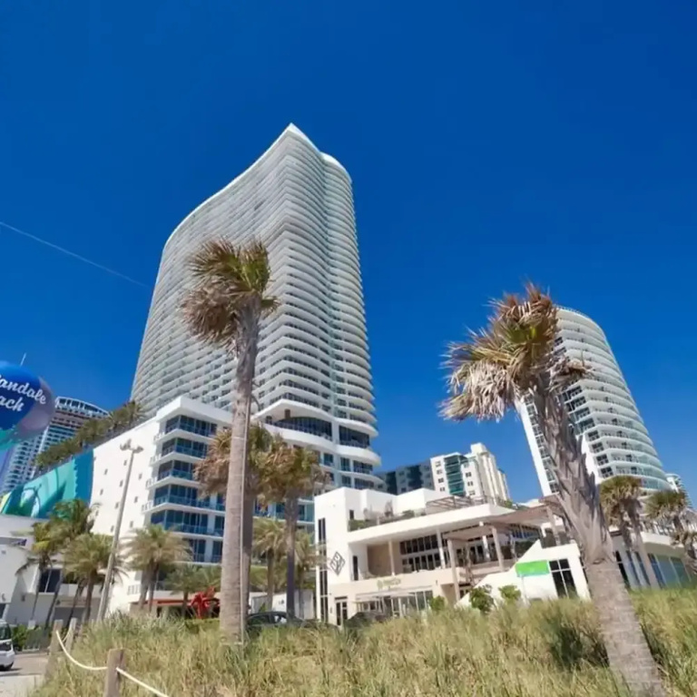 Luxe Stay at Hyde Resort -oceanfront Amenities