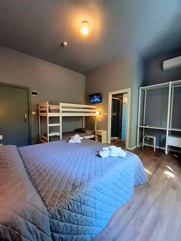 Standard Family room