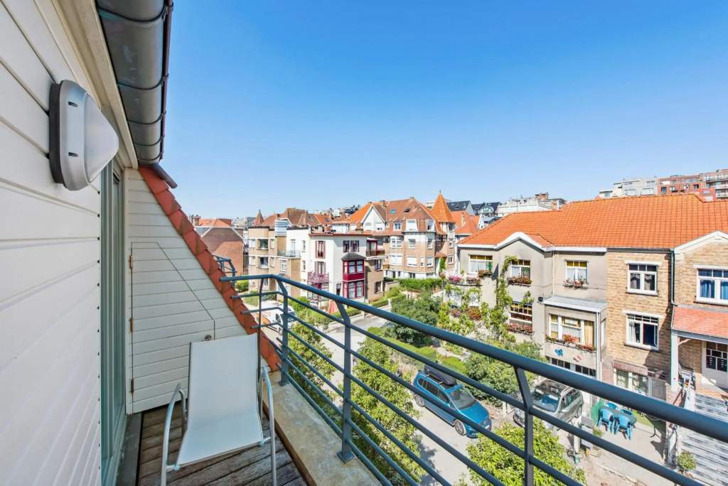 Bright apartment with 2 terraces in De Panne - фото 7
