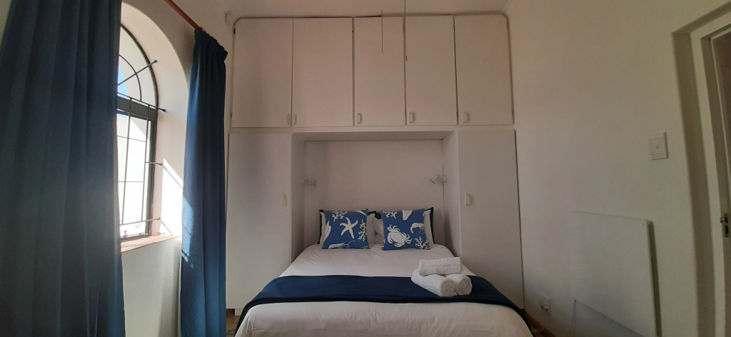 Oom Piet Self Catering Accomodation — 4